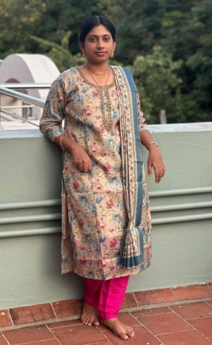 Dr.R.E.அபிராமி 