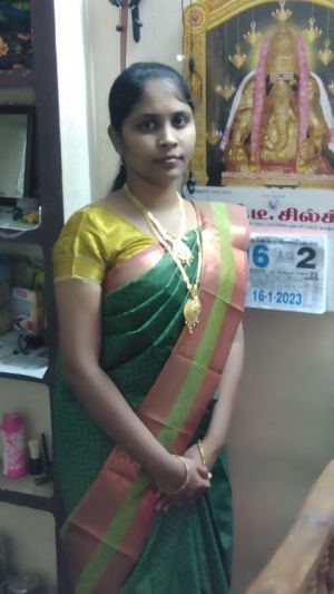 R.திவ்யா  B Sc(CS)