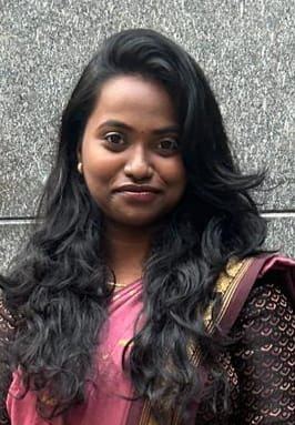 R.பவித்ரா