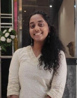 பெ  மிருத்திதா   