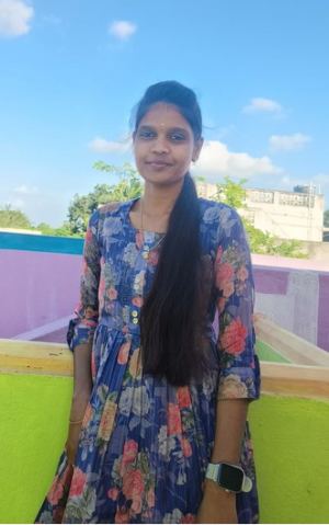 V.லோகேஸ்வரி