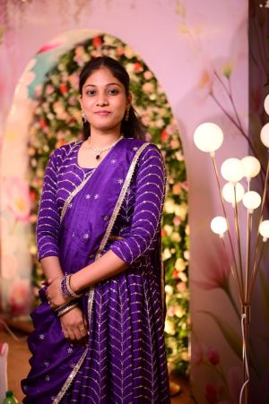 P.நவிக்ஷா