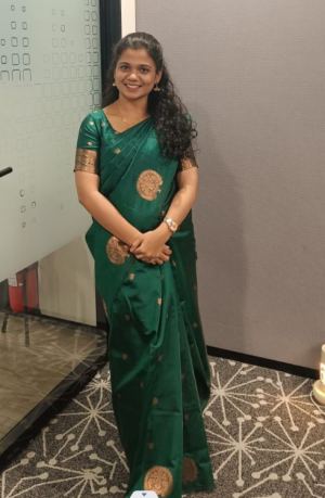 V.அவந்திகா 