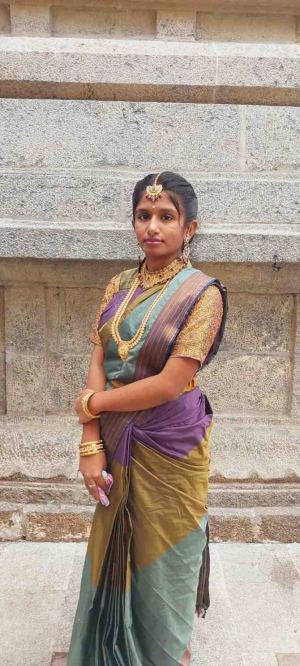 N காவியா    B Com ( gen) CMA Doing 