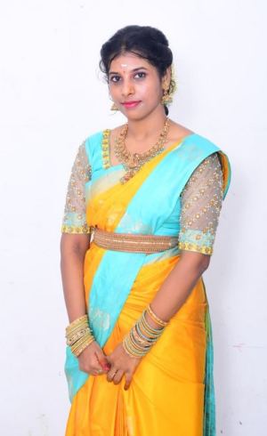 s.சத்யஸ்ரீ 