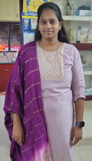 ர.அனிதா