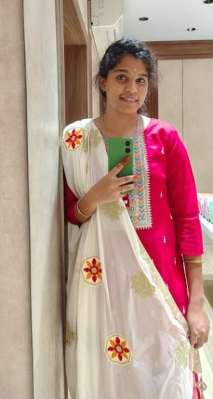 c.மலர்கொடி