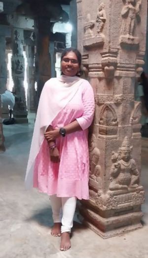 B.சாருமதி 