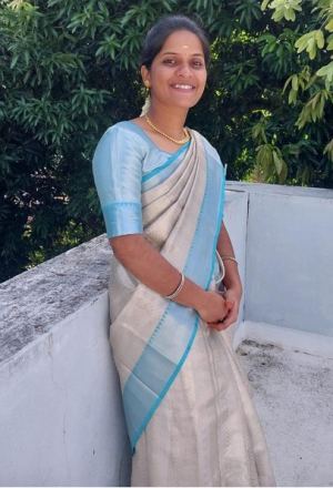 R.திவ்யபாரதி 