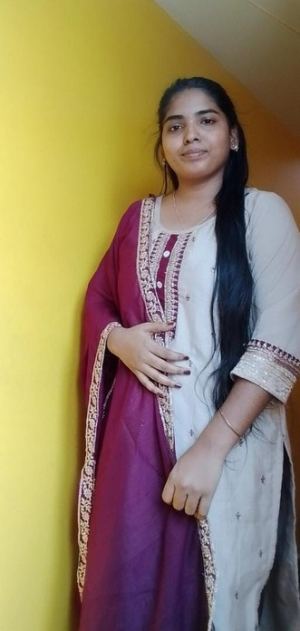 வெ சௌந்தர்யா 