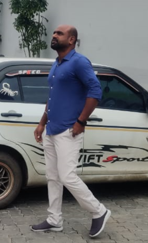 E.நவீன் குமார்