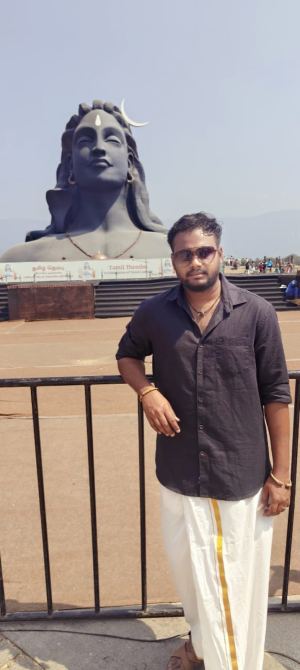 S தனுஷ்பாபு  