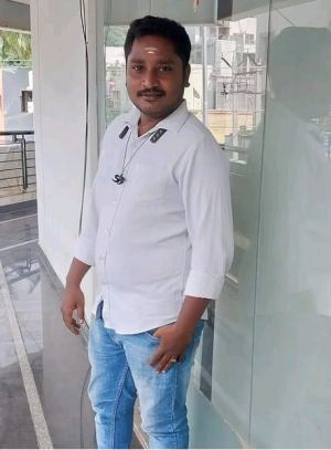 K.சுரேஷ் காந்தி