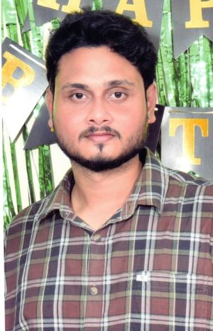 S.சிவகணேஷ் 