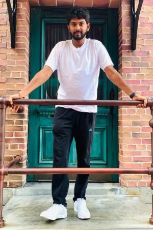 S விக்னேஷ்