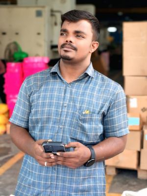 k.வினோத் 