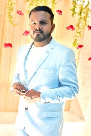 k vinothpriyan BE (ECE)