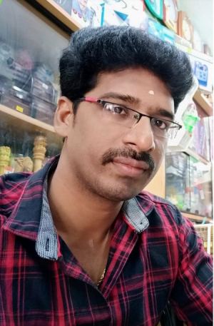 B.விக்னேஷ்