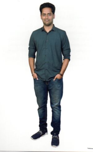 R.S.விஷால்