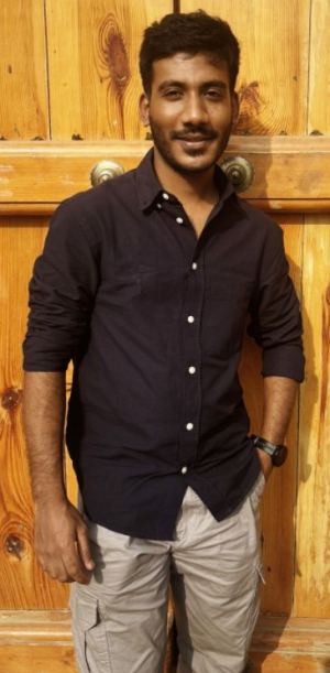 V.நந்தகுமார்