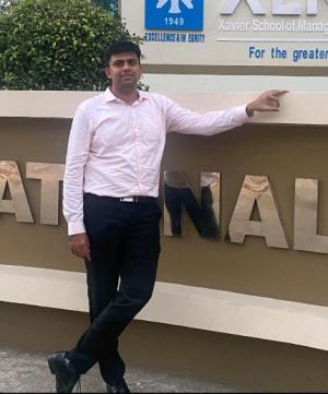 L.சக்திவேல் (எ)யுவராஜ்