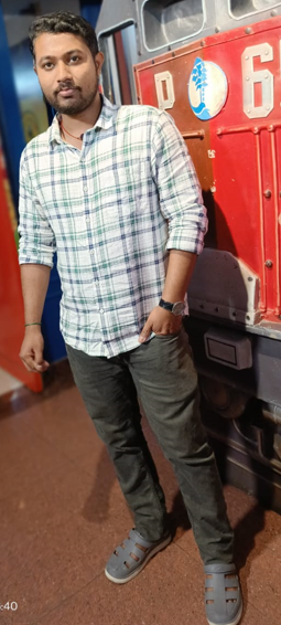 R.பிரகாஷ்