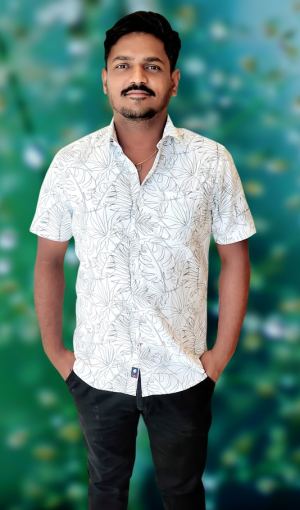 ச.இன்மொழிசேகர் 