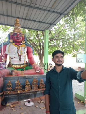 D.நவீன்குமார்