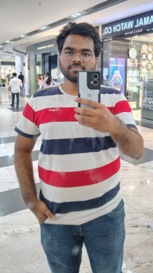 S.தினேஷ்