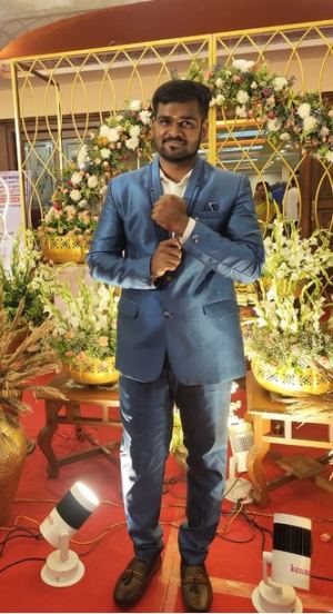 S.கெளதம்