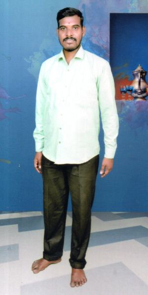 B.பாலாஜி