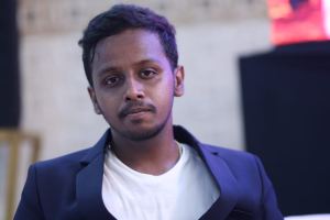 G.முகிலன்