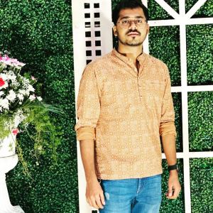 R  Santhosh Kumar BE