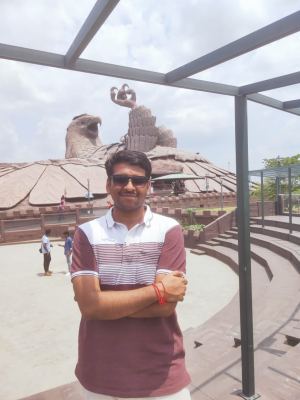 R.யோகேஷ்வரன்  B.Tech.