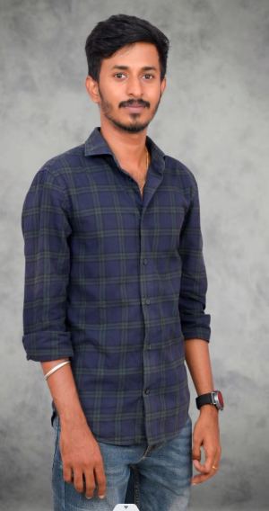 s VIGNESH.   BE(EEE)