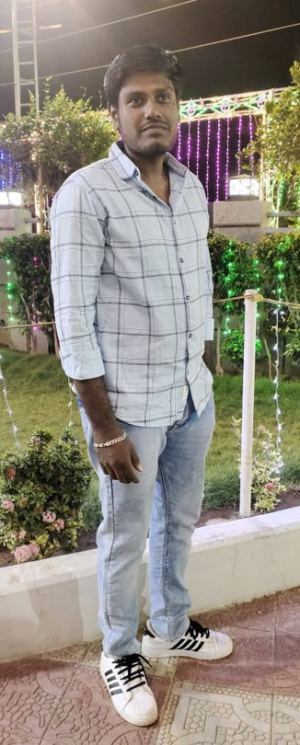 B.கெளதம்