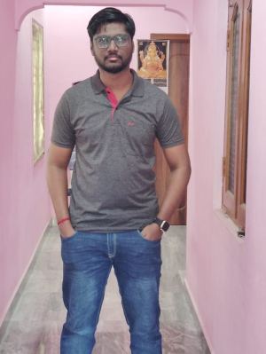 V.பூவரசன் 