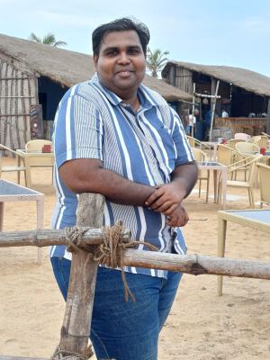 V G  மணிகண்டன்  