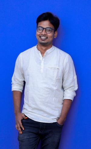 Dr.S.ஹரிஷ் குமார்