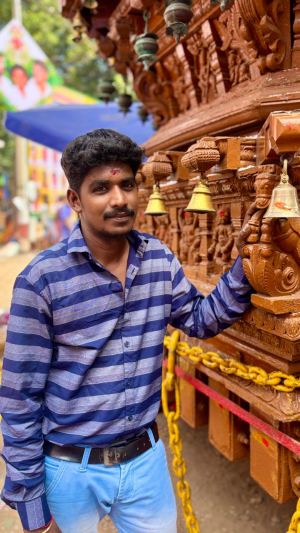 K  லோகேஷ் 