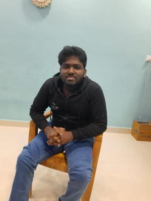 E.வெங்கடேஷ்