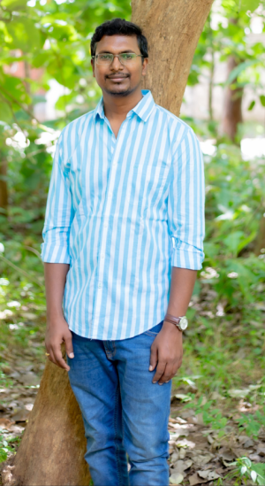 R.உதயகுமார் bE(CSE)