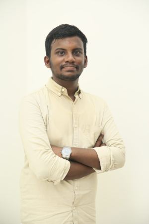 Dr V Lokeshwaran MBBS