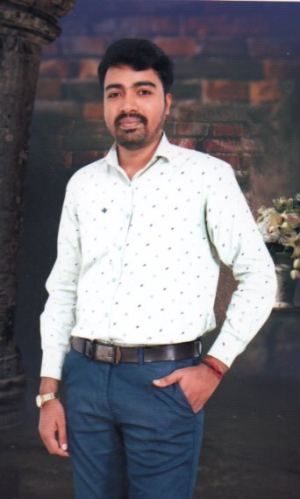 a  ஜெயக்குமார்