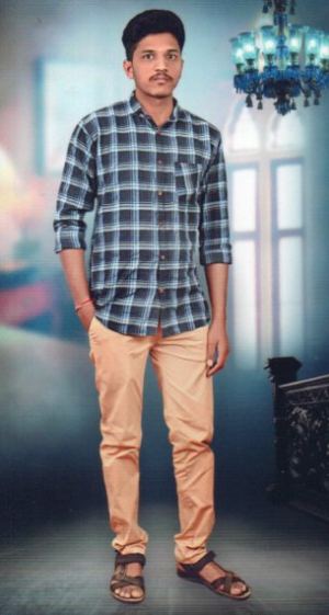 v.தினேஷ்