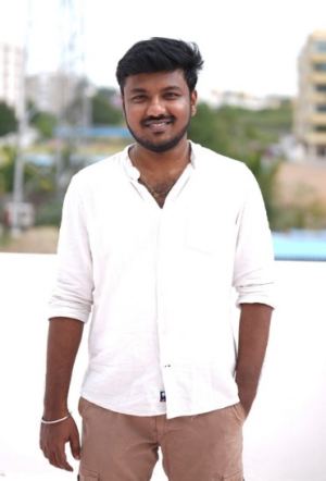 P.விக்னேஷ் 