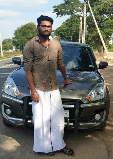 K.யோகேஷ்