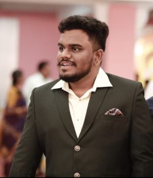 R.தினேஷ்குமார்