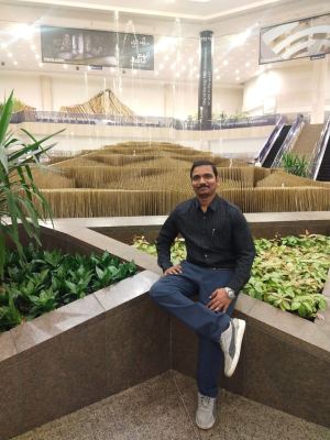 V.மகேஸ்வரன் 