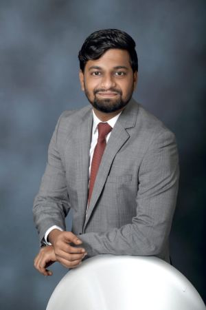 R.பிரதீப் 